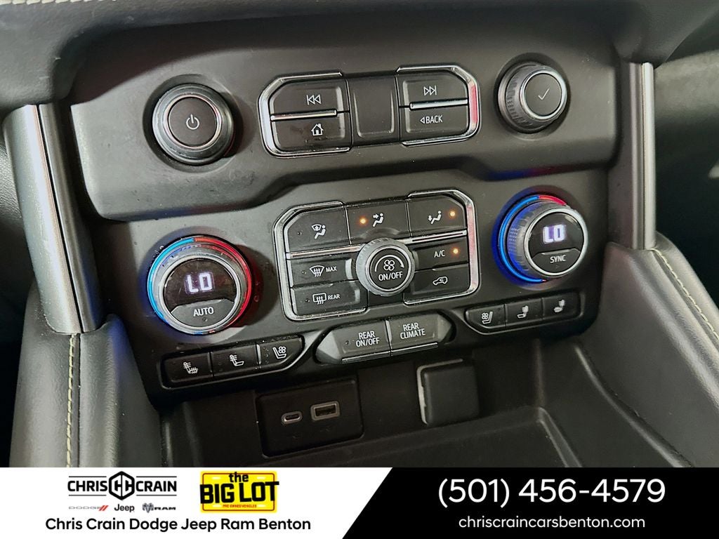 2023 Chevrolet Suburban 2WD Premier