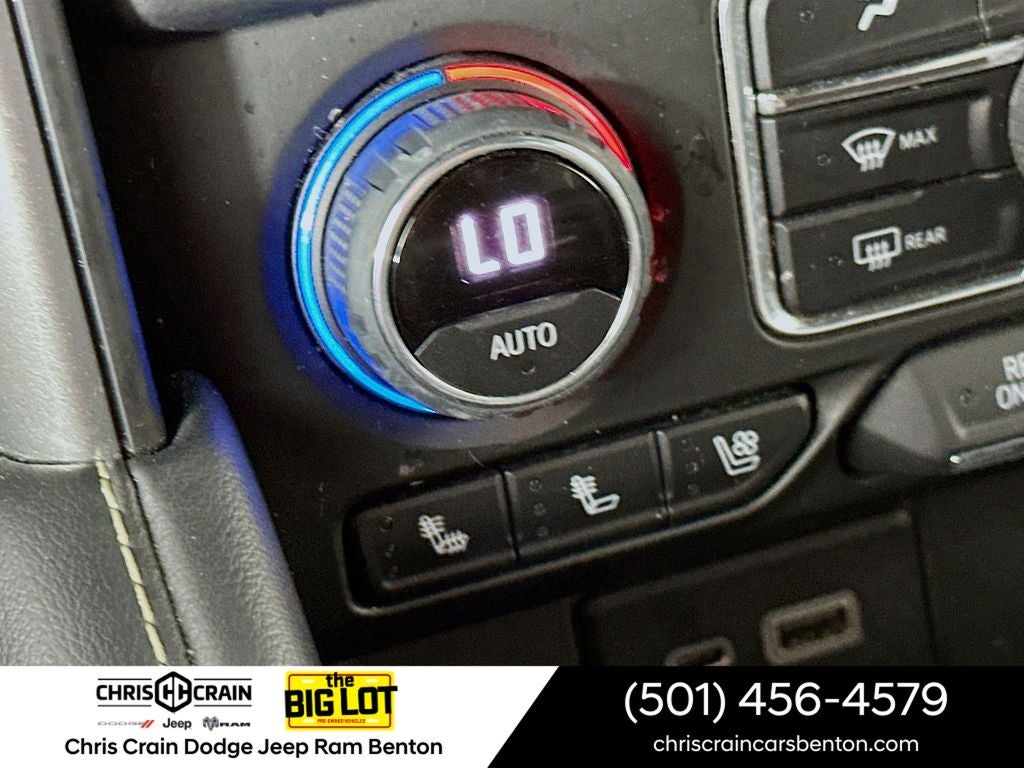 2023 Chevrolet Suburban 2WD Premier