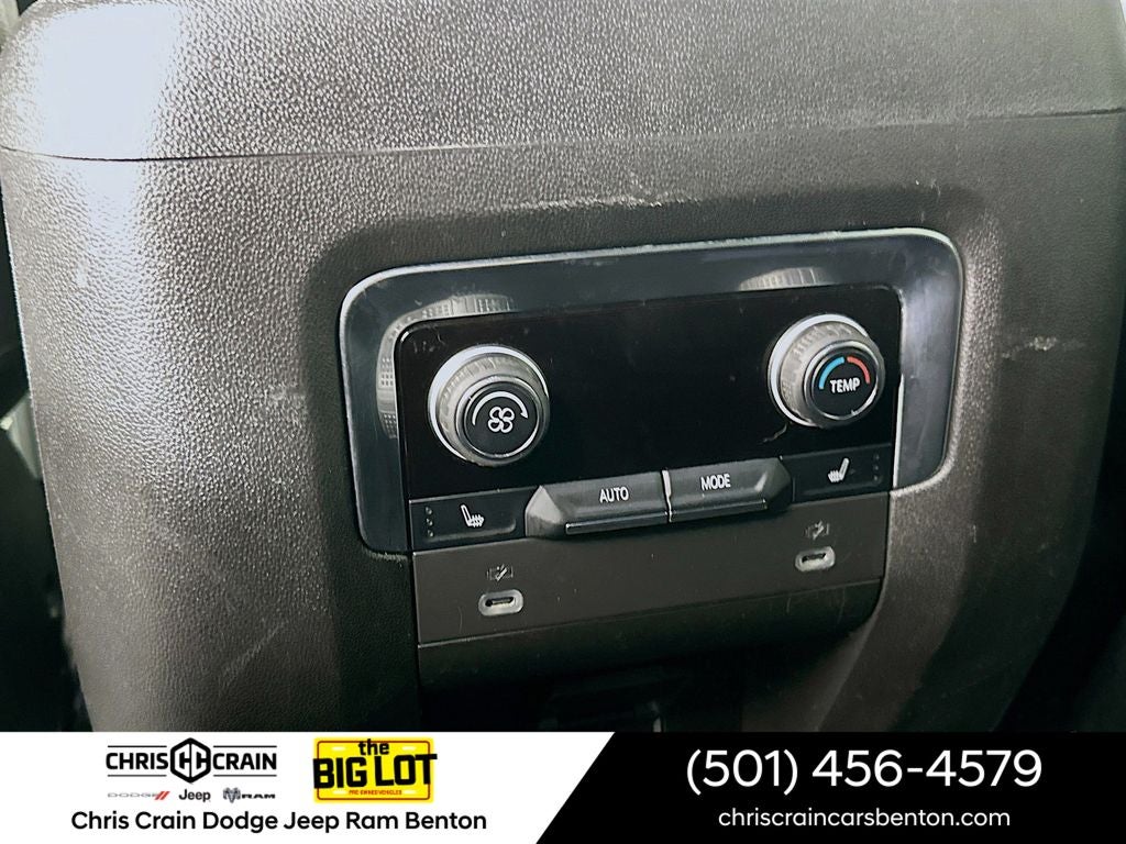 2023 Chevrolet Suburban 2WD Premier