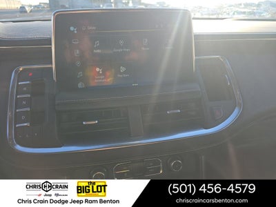 2023 Chevrolet Suburban 4WD Premier