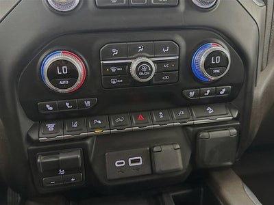 2022 GMC Sierra 2500HD 4WD Crew Cab Standard Bed Denali