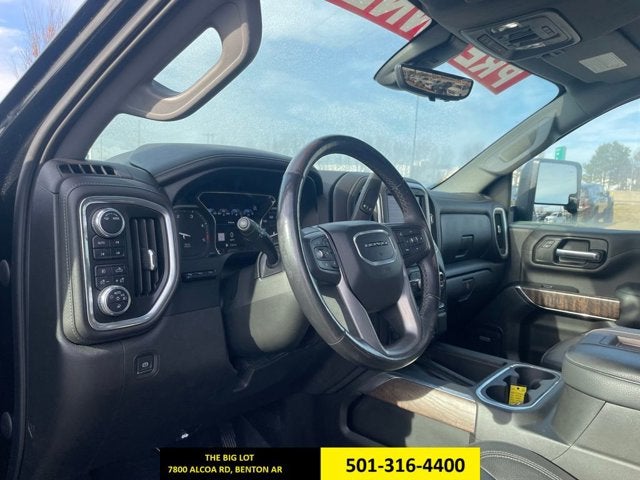 2022 GMC Sierra 2500HD 4WD Crew Cab Standard Bed Denali