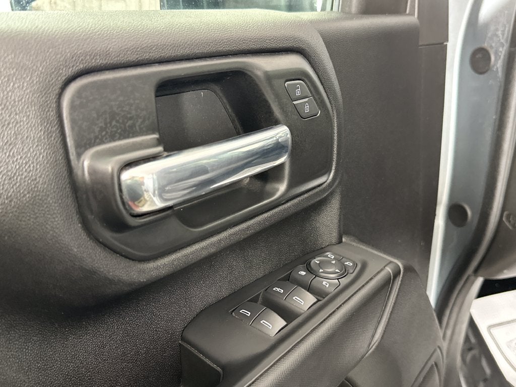 2024 GMC Sierra 3500HD 4WD Double Cab Long Bed Pro