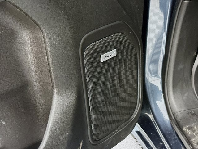 2022 GMC Sierra 1500 Limited 4WD Crew Cab Short Box AT4