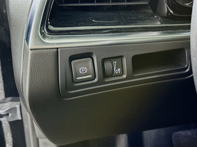 2025 Cadillac XT5 FWD Premium Luxury