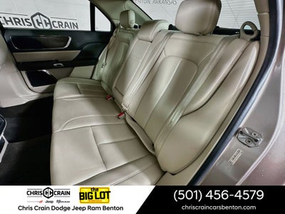 2018 Lincoln Continental Premiere