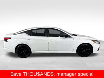 2022 Nissan Altima SR FWD