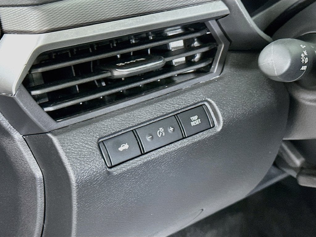 2026 Nissan Altima SR FWD