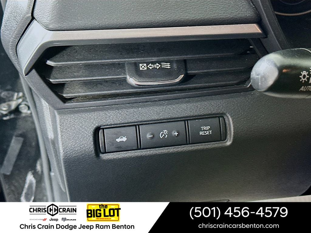 2021 Nissan Altima SR FWD