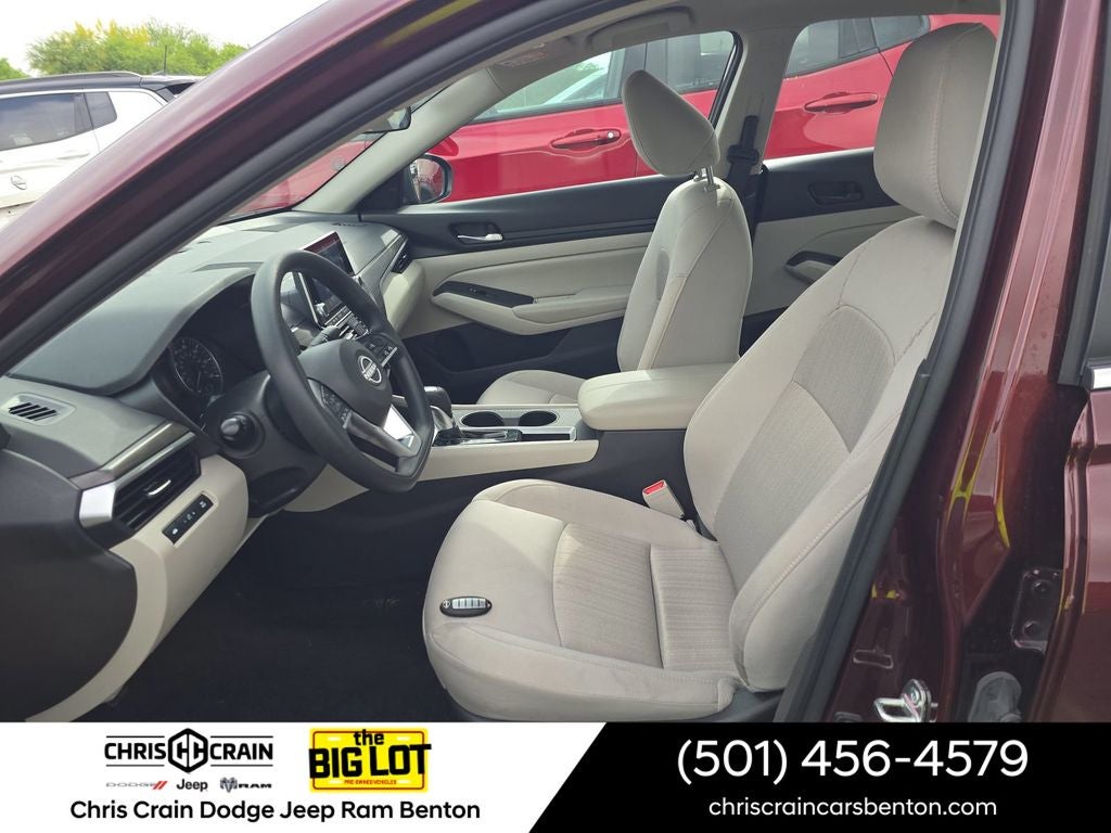 2025 Nissan Altima 2.5 SV