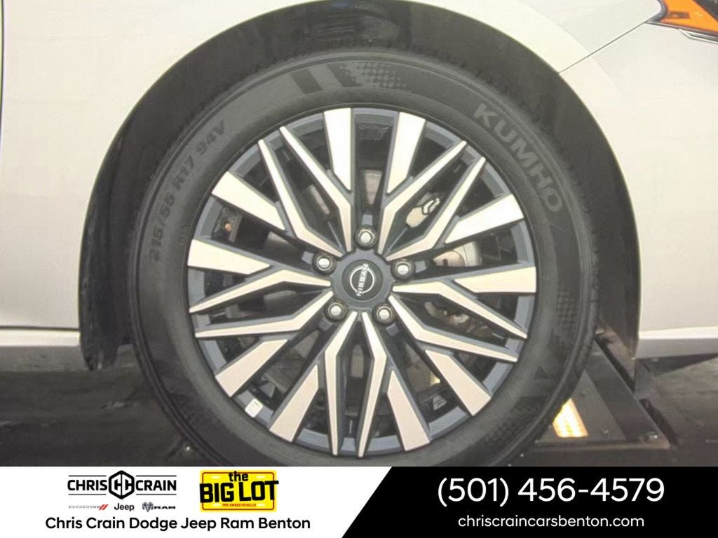 2025 Nissan Altima SV FWD