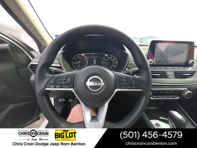 2025 Nissan Altima SV FWD