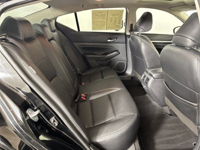 2023 Nissan Altima SL FWD