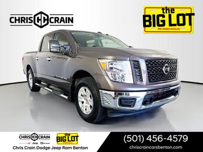 2019 Nissan TITAN SV