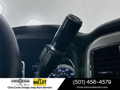 2019 Nissan TITAN SV