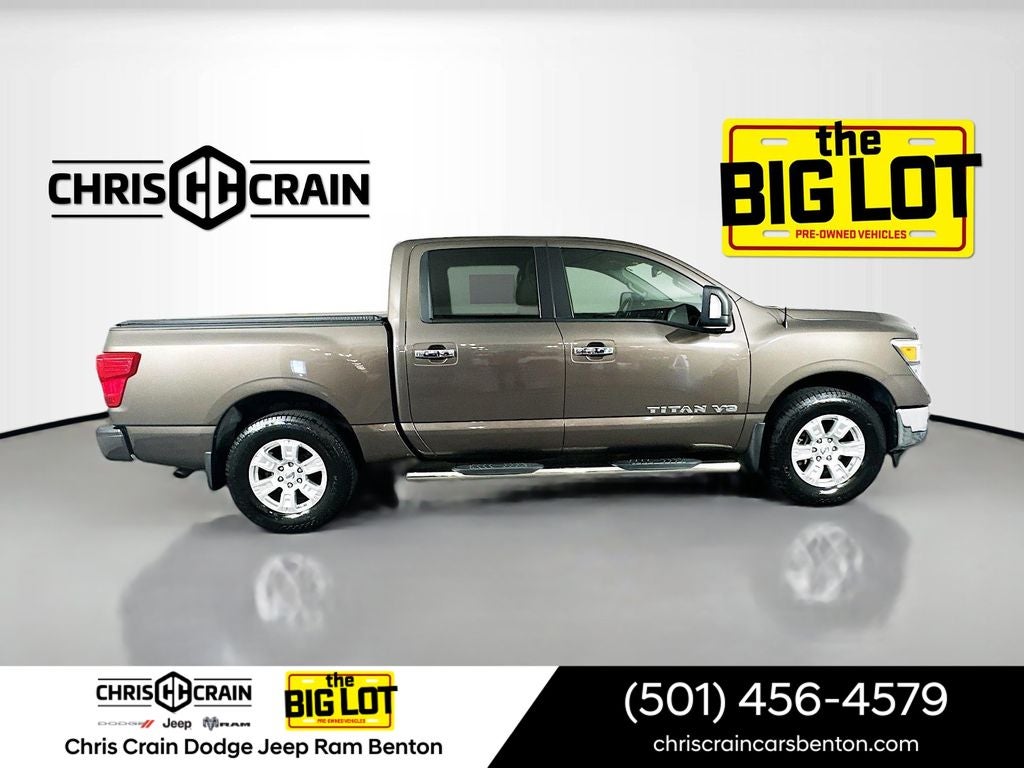 2019 Nissan TITAN SV