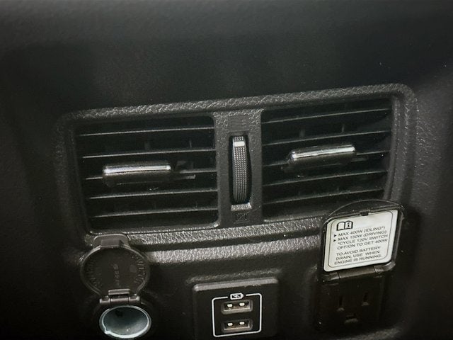 2024 Nissan TITAN Crew Cab PRO-4X 4x4