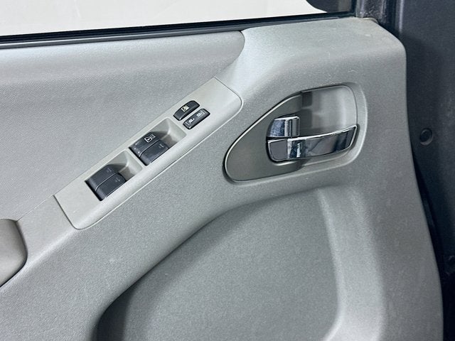 2020 Nissan Frontier Crew Cab SV 4x2