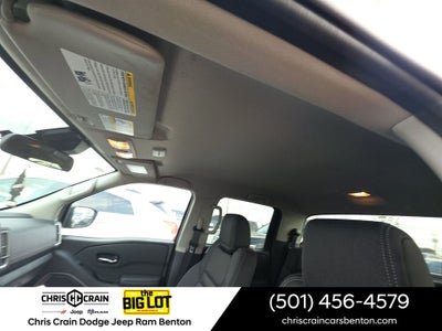 2024 Nissan Frontier Crew Cab SV 4x2