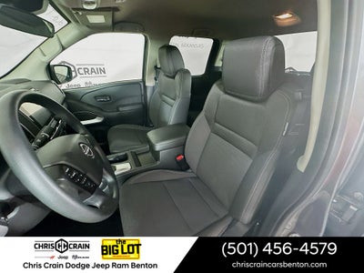 2024 Nissan Frontier Crew Cab SV 4x2