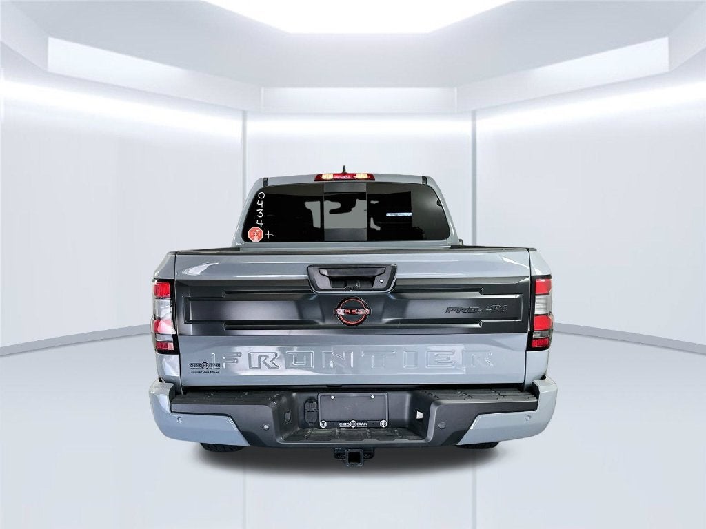 2025 Nissan Frontier Crew Cab PRO-4X 4x4