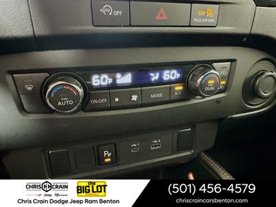 2024 Nissan Frontier Crew Cab PRO-4X 4x4