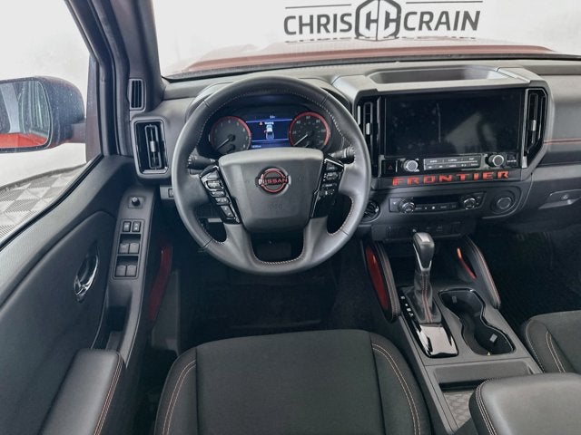 2025 Nissan Frontier Crew Cab PRO-4X 4x4