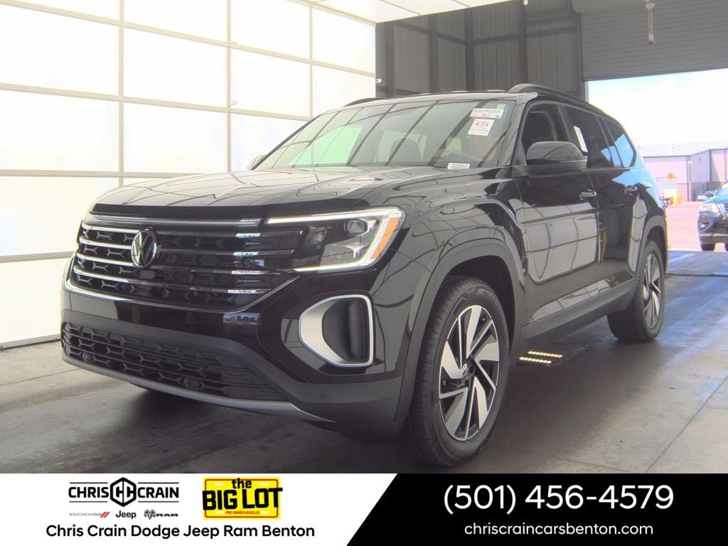 2025 Volkswagen Atlas 2.0T SE w/Technology