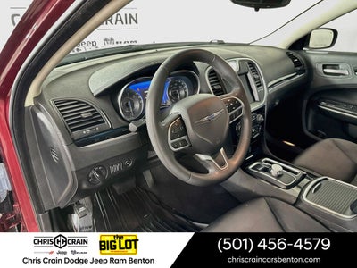 2023 Chrysler 300 Touring