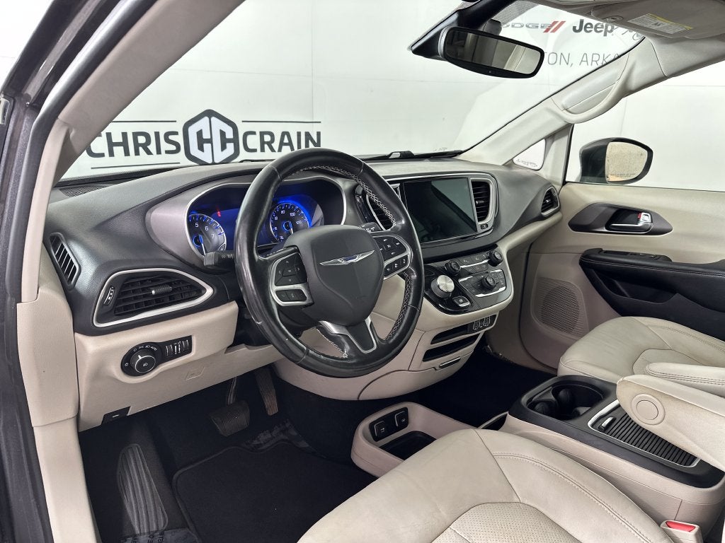 2021 Chrysler Pacifica Touring L