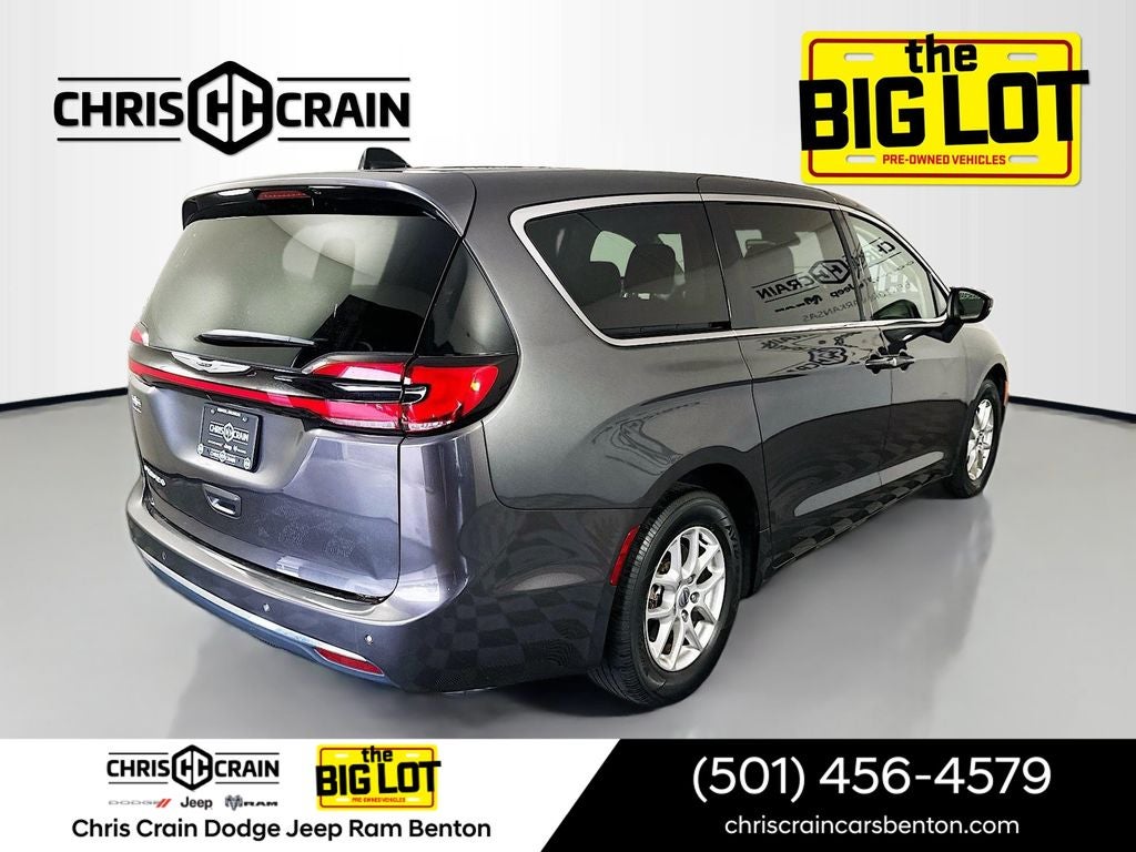 2023 Chrysler Pacifica Touring L