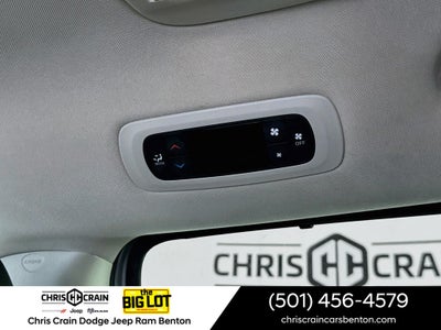 2021 Chrysler Voyager LXI