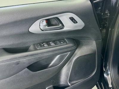 2020 Chrysler Pacifica Touring L Plus