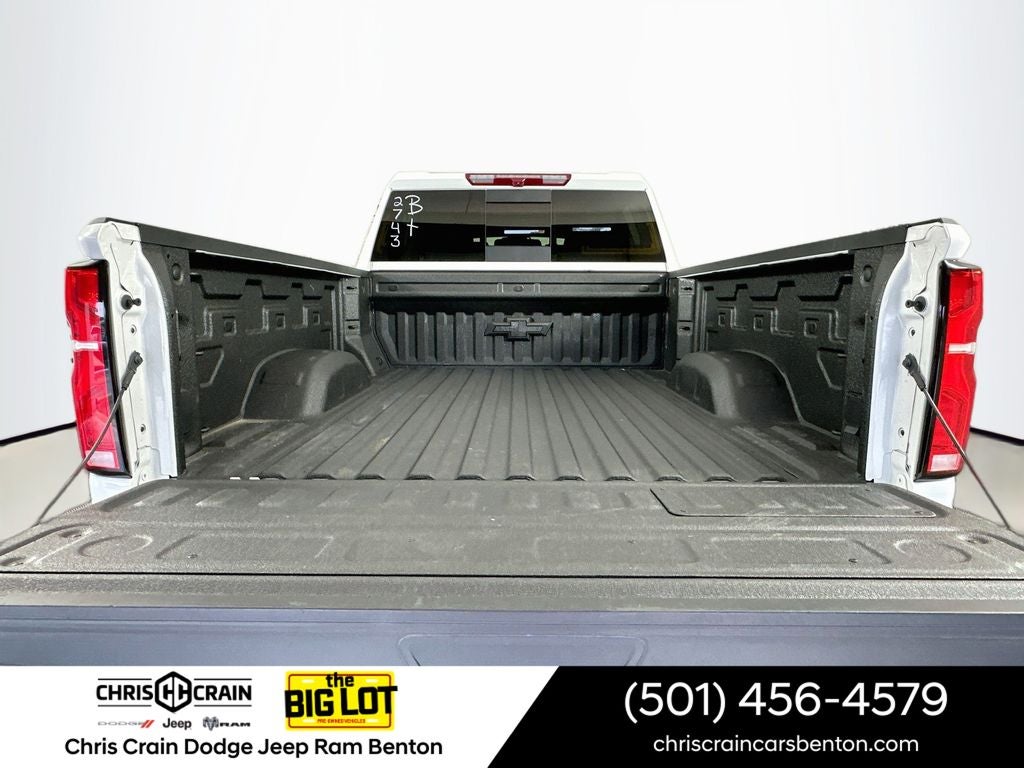 2025 Chevrolet Silverado 2500HD 4WD Crew Cab Standard Bed LT