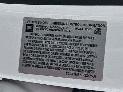 2024 Chevrolet Silverado 2500HD 4WD Crew Cab Standard Bed Custom