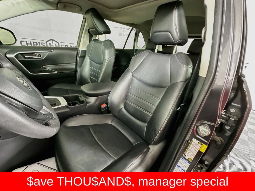 2022 Toyota RAV4 XLE Premium