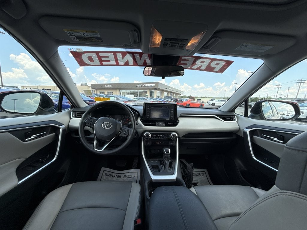 2021 Toyota RAV4 XLE Premium