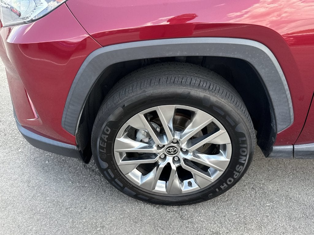 2021 Toyota RAV4 XLE Premium