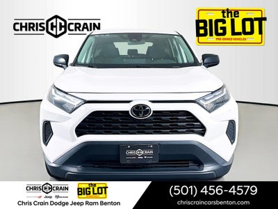 2024 Toyota RAV4 LE