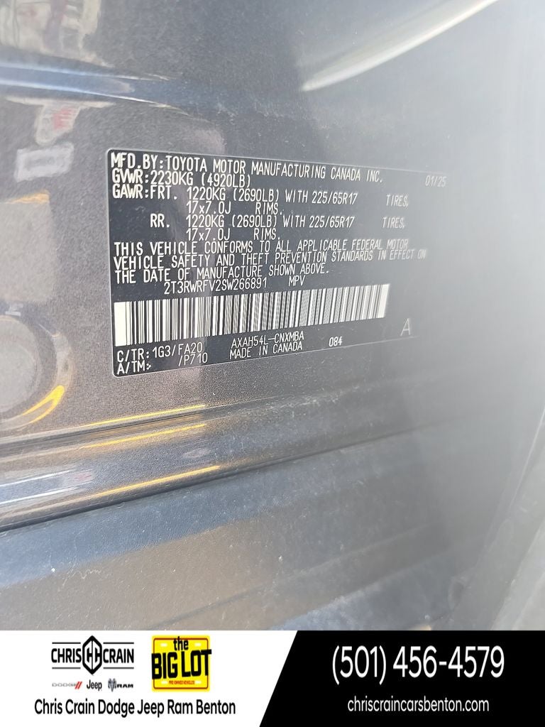 2025 Toyota RAV4 Hybrid XLE