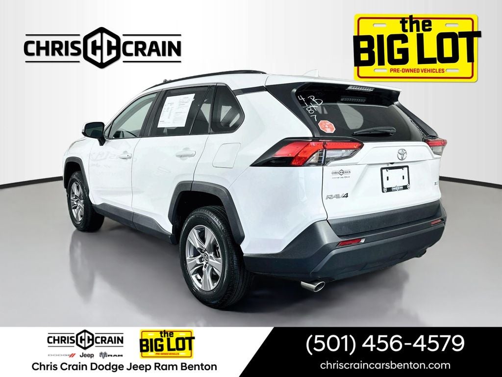 2025 Toyota RAV4 XLE