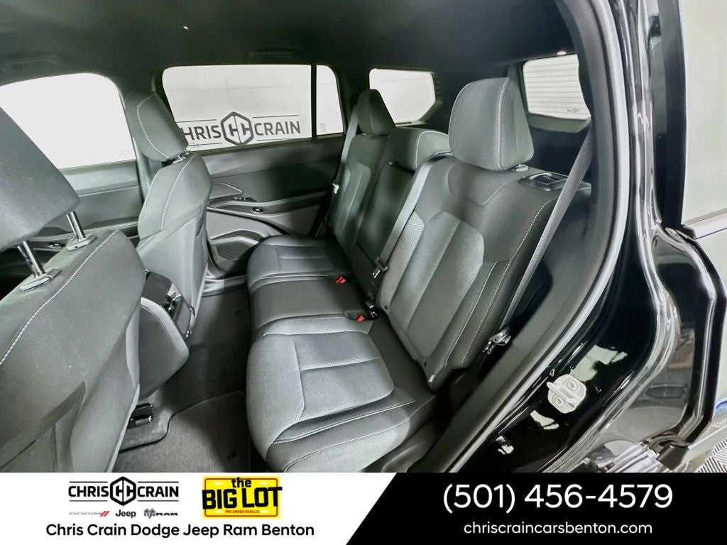 2026 Jeep Cherokee Laredo 4x4