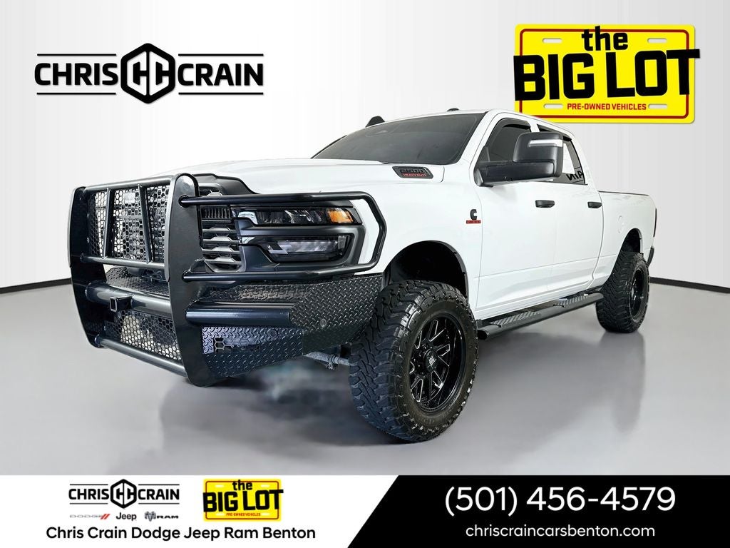 2025 RAM 2500 Tradesman Crew Cab 4x4 6'4' Box