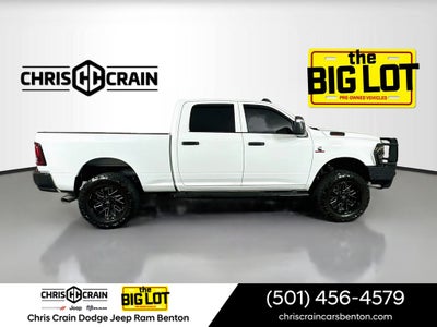 2025 RAM 2500 Tradesman Crew Cab 4x4 6'4' Box