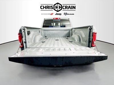 2026 RAM 2500 Tradesman Crew Cab 4x4 6'4' Box
