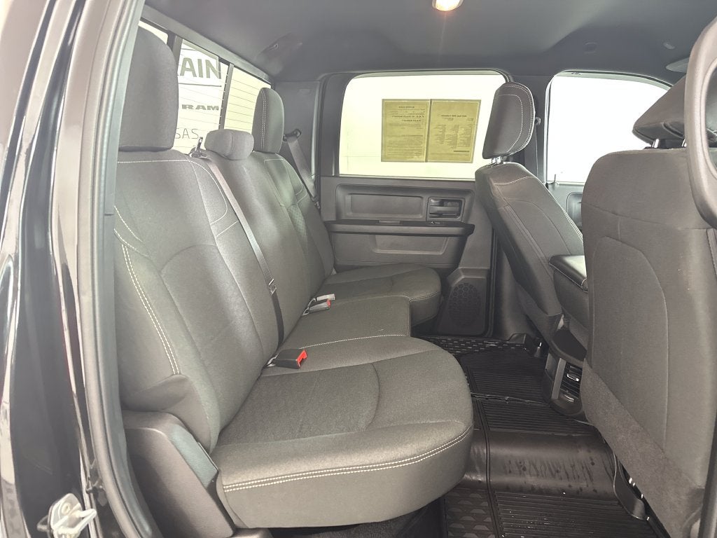2025 RAM 2500 Tradesman Crew Cab 4x4 6'4' Box