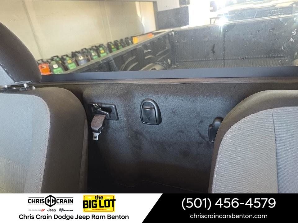 2022 RAM 1500 Classic Tradesman Regular Cab 4x2 8' Box