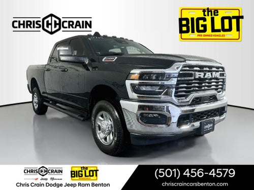 2025 RAM 2500 Tradesman Crew Cab 4x4 6'4' Box