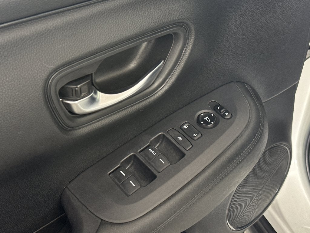 2025 Honda HR-V 2WD LX