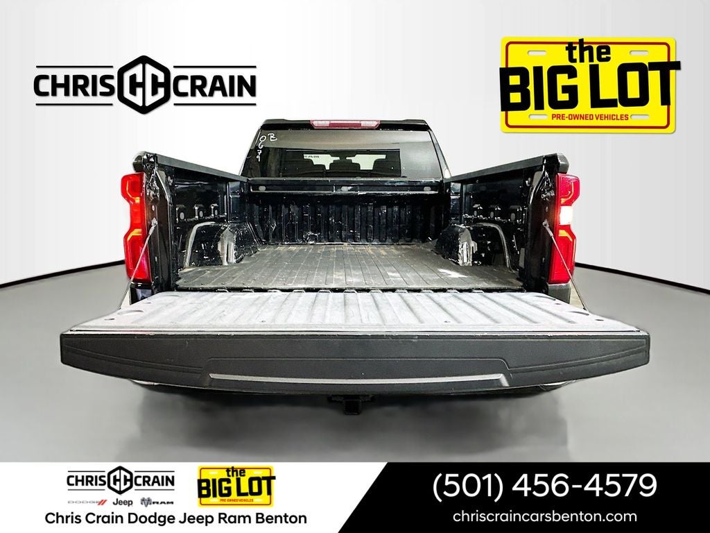 2020 Chevrolet Silverado 1500 2WD Crew Cab Short Bed Custom